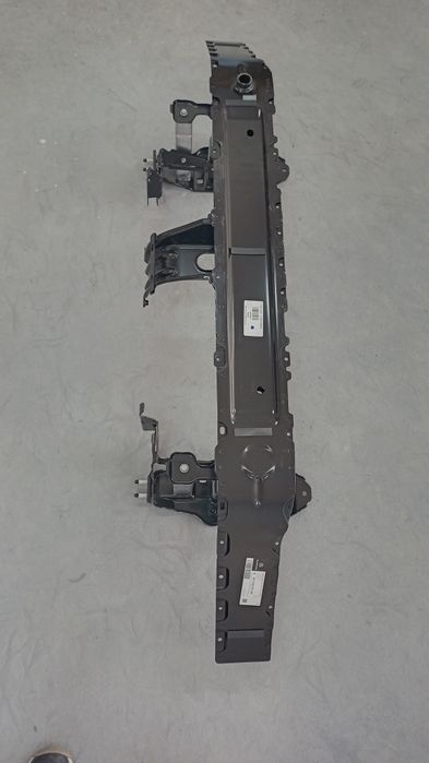 Основа предна броня/греда между рогове