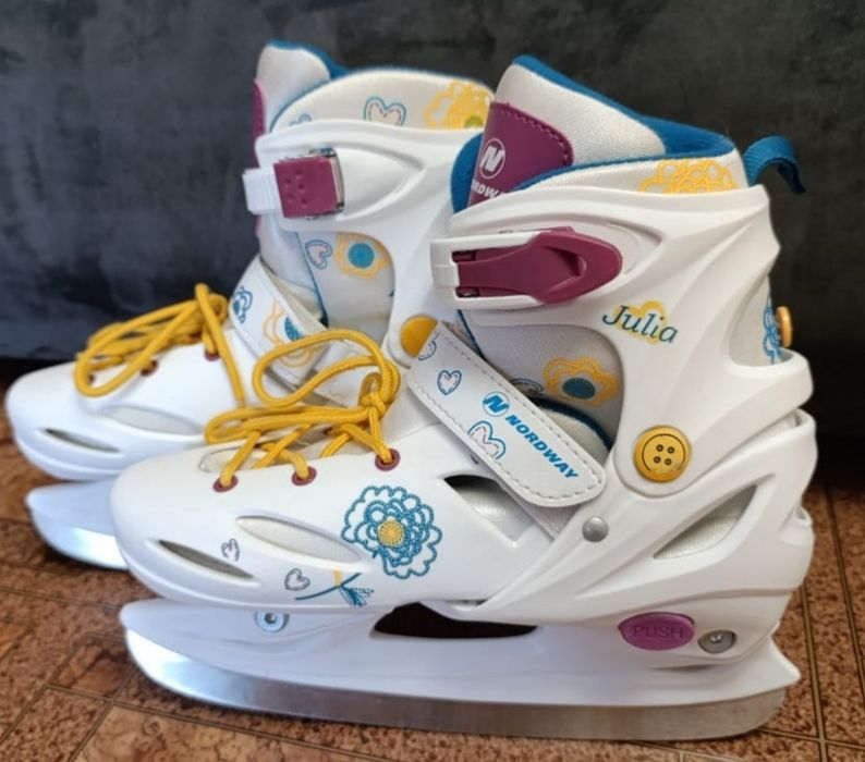 Коньки (размер 34-37) Nordway/Julia