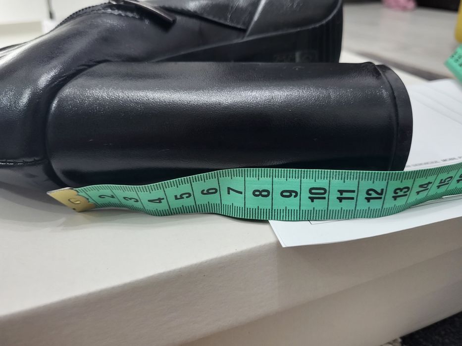 Ghete dama din piele naturala noi.