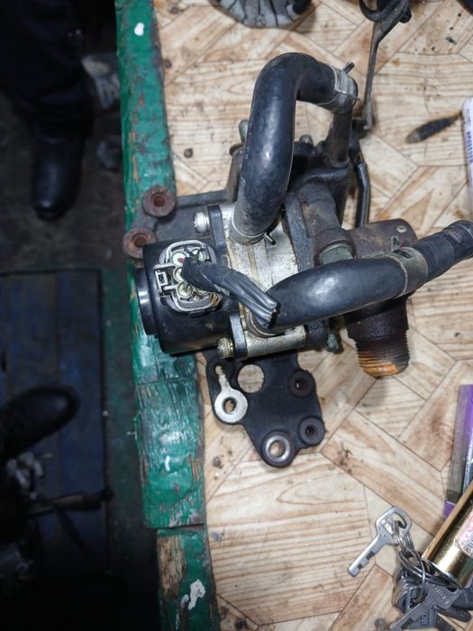 Форсунки SR20 Клапан его SR20