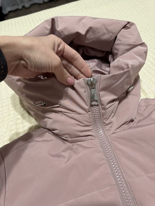 Продам женскую куртку