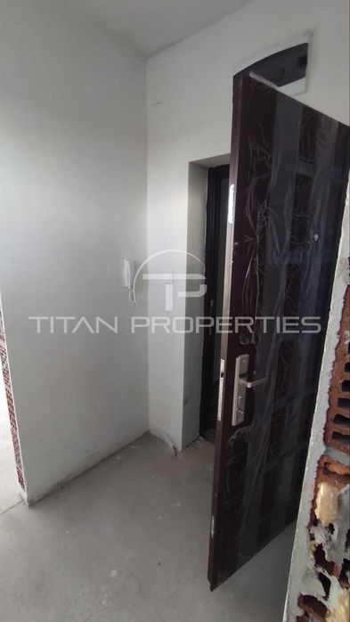 Продава се Едностаен апартамент в Пловдив, Коматевски възел - 88 кв.м за 1158 €/кв.м - Снимка #3