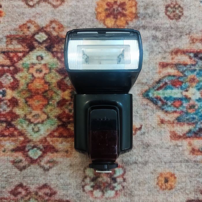 Вспышка Godox TT-560II