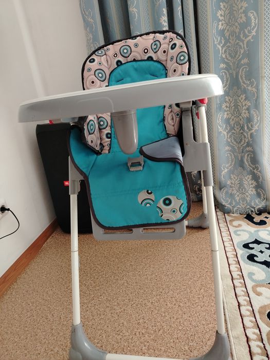 Продам стульчик для детей состояние нормальное