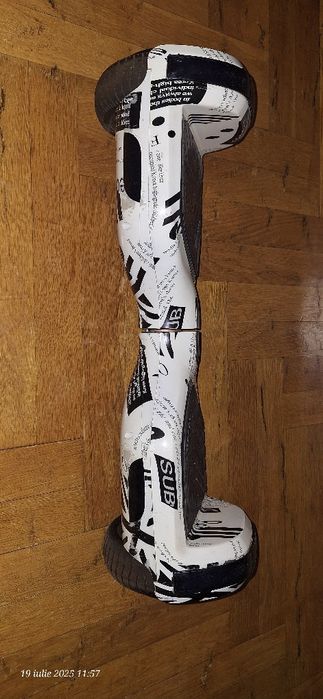 Hoverboard cu lumini și bluetooth