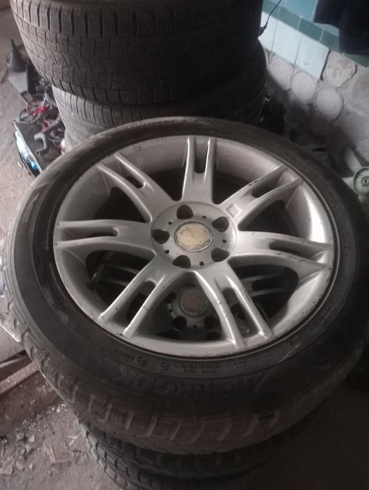 Продам запчасти на BMW, диски, бампер.