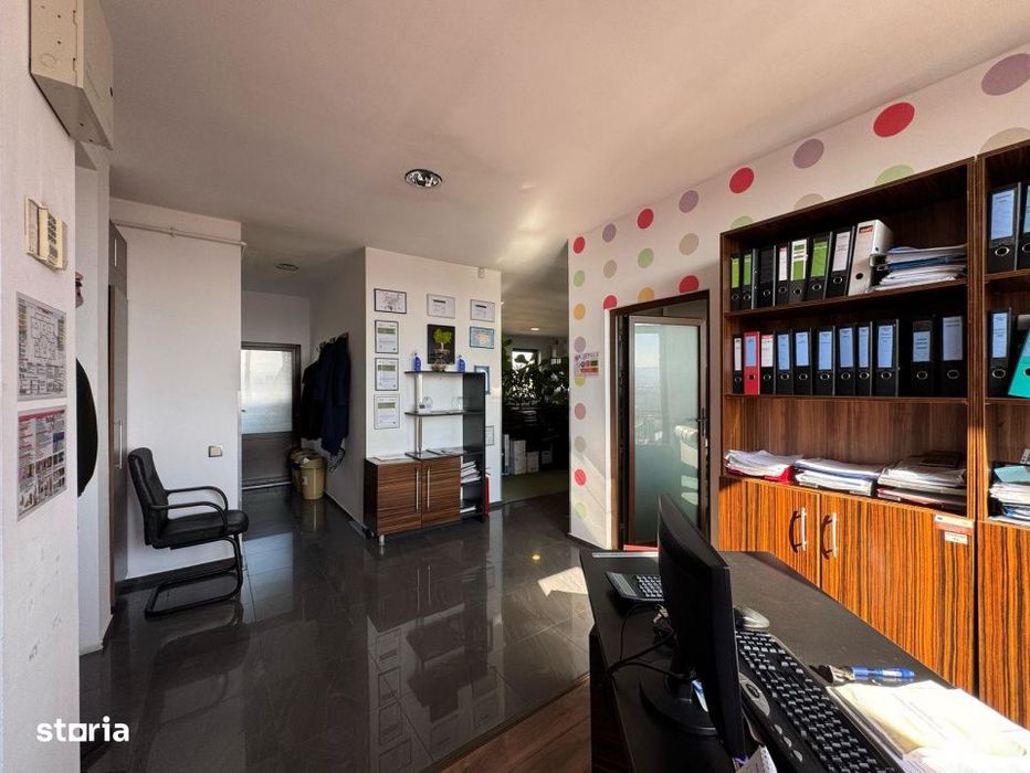 Apartament 4 camere, ultrafinisat, mobilat pentru birou, panorama unic