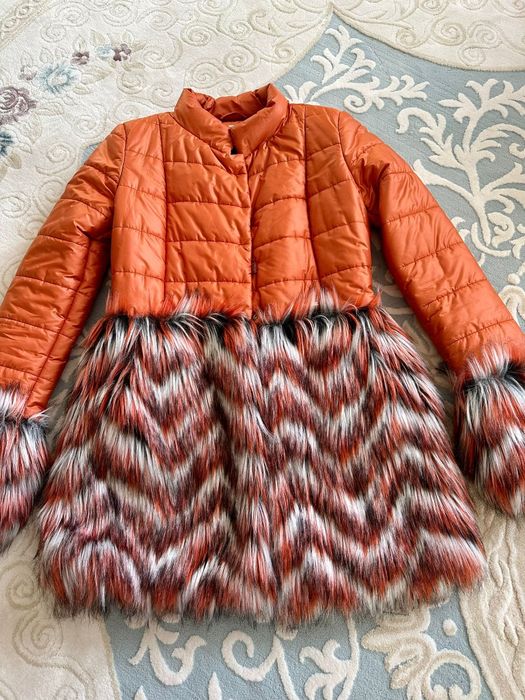 Geaca de iarna cu blana sintetică