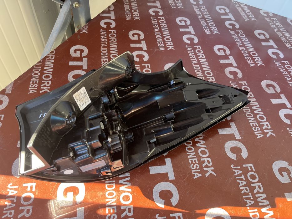 Стоп Toyota Yaris Cross 2022г