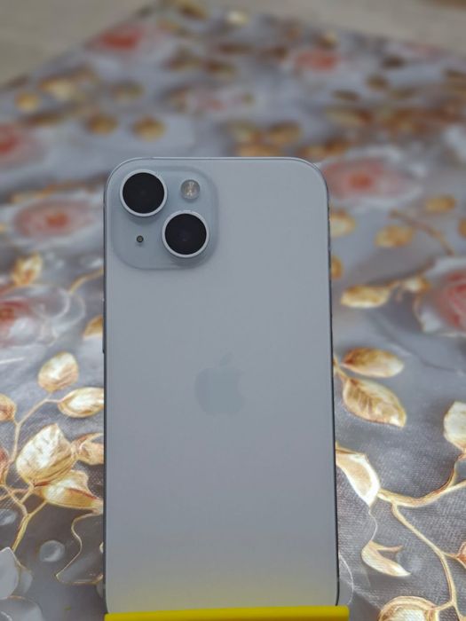 Айфон 15 сатылады