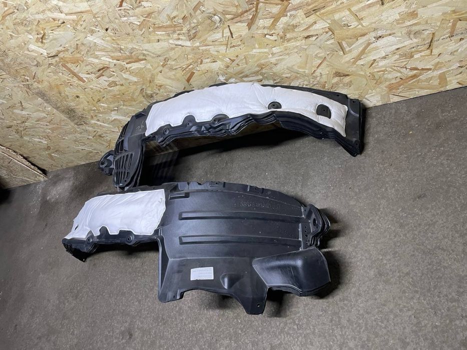 Подкрылок передние на ТЛК 200 07/15