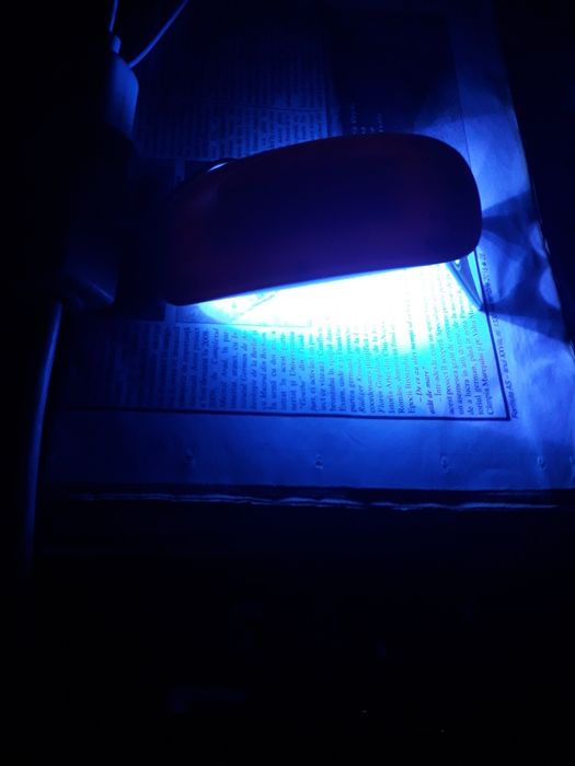 Lampa U.V. pentru unghii