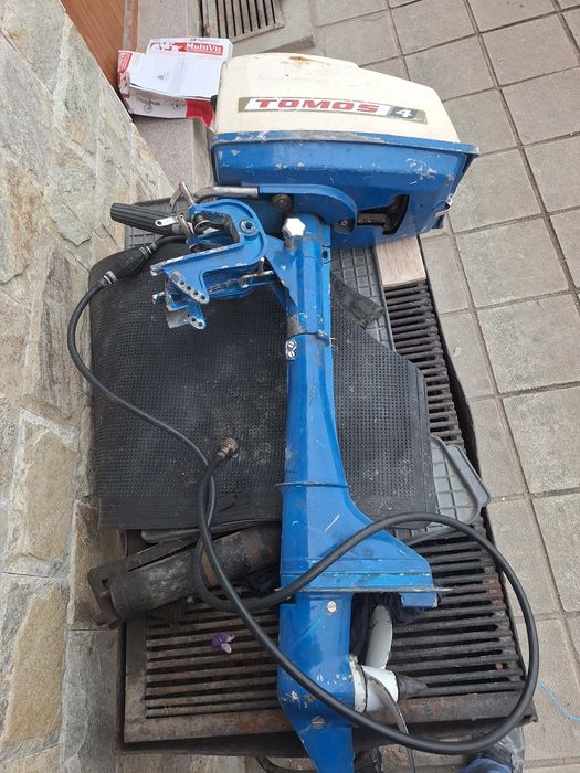 Двигател за лодка