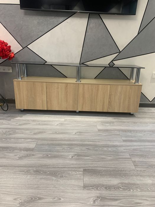 Подставка для телевизора