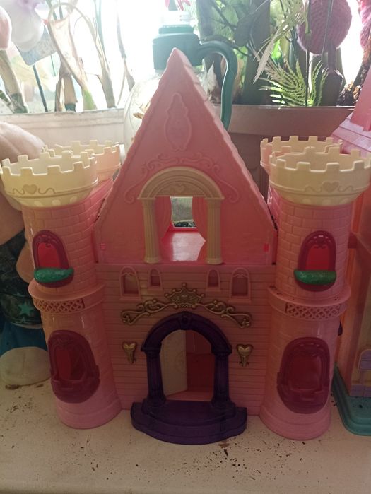 Продам  домик  для кукол