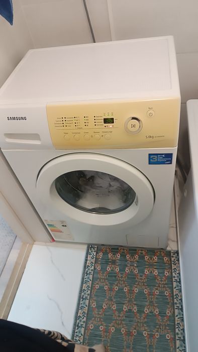 Продам стиральку,  диван