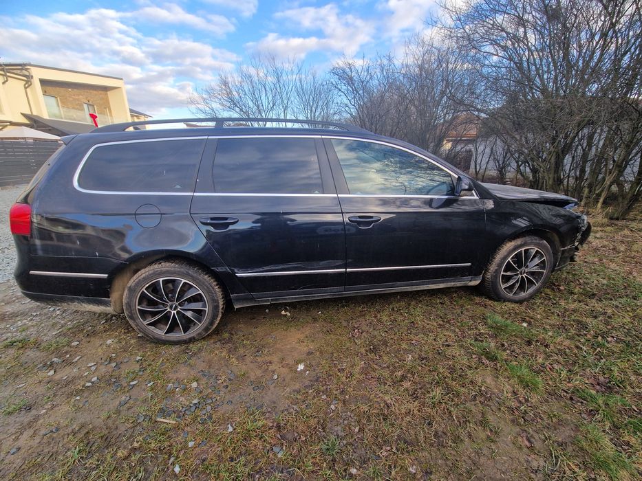 Passat b6 break 2010 avariat