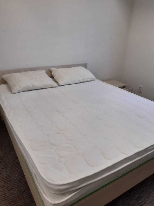 De inchiriat Garsoniera Zona 7 Noiembrie