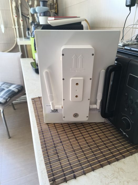 Vînd router solar