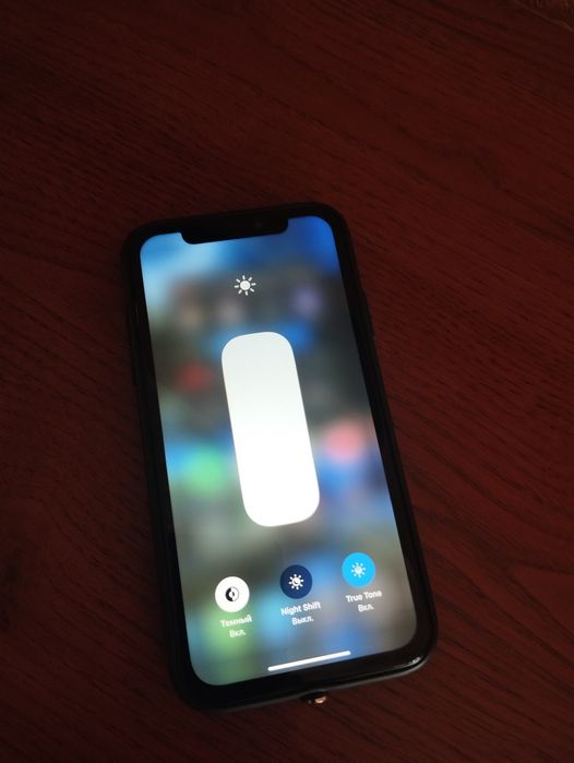 iPhone XR 64gb продам обмен