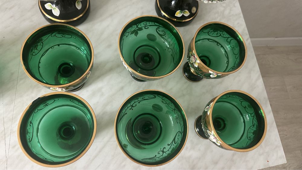 Богема ыдыстары..