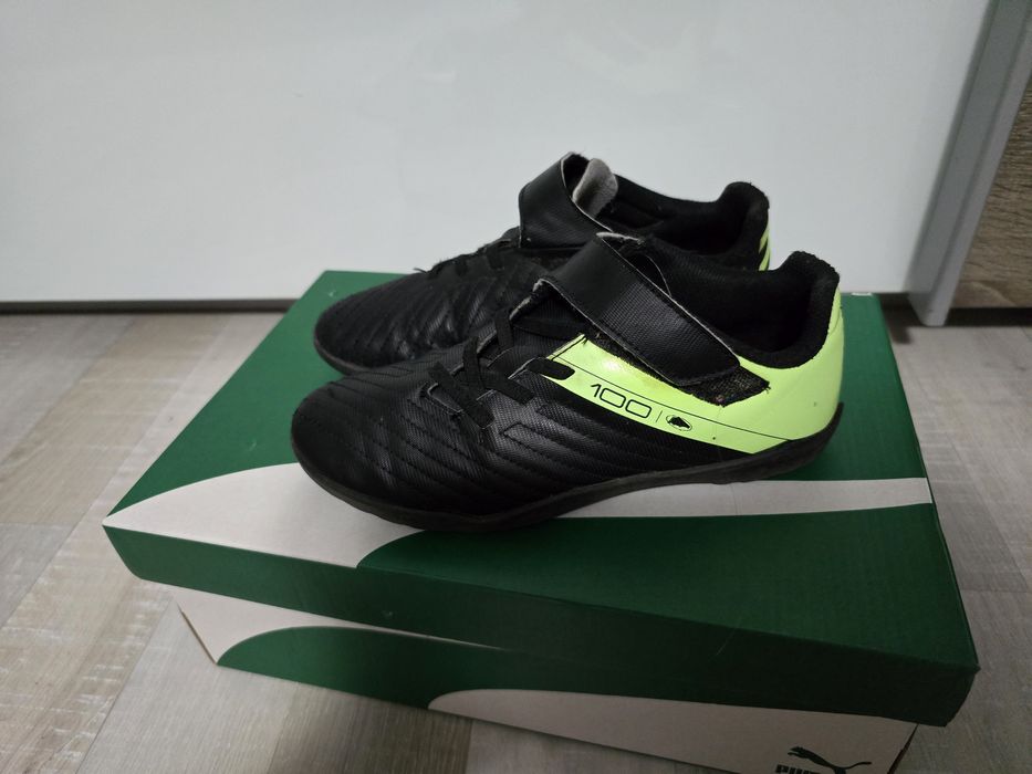 Маратонки и платненки за игра 34 и 35н.Adidas,Decathlon