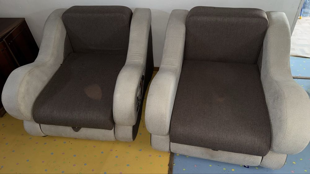 Продам диван с двумя кресломи