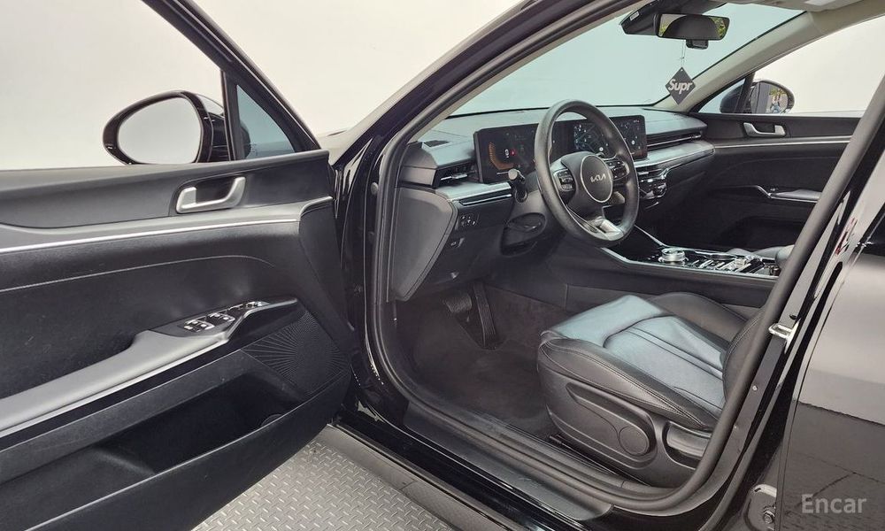 Kia K5 2024 — 8