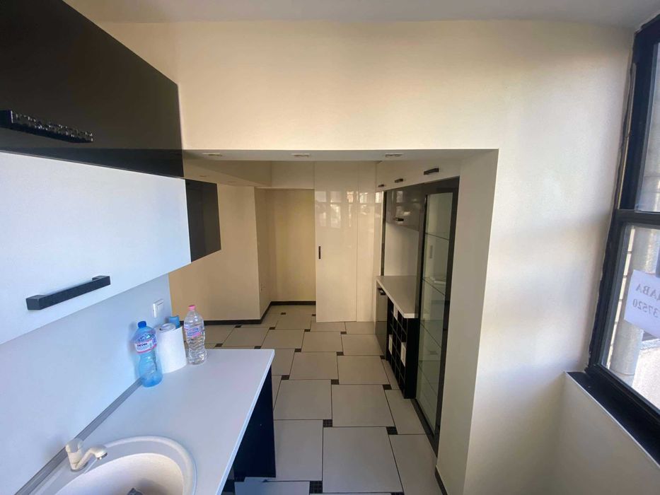 Продава се Многостаен апартамент в Варна, Център - 136 кв.м за 2280 €/кв.м - Снимка #3