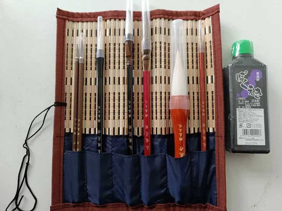 Carti caligrafie japoneza (Shodo) si pensoane pentru caligrafie