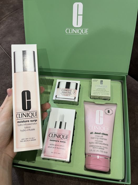 CLINIQUE    уход