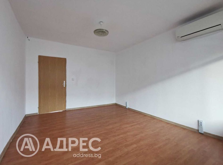 Продава се Тристаен апартамент в Русе, Дружба 3 - 81 кв.м за 1147 €/кв.м - Снимка #5