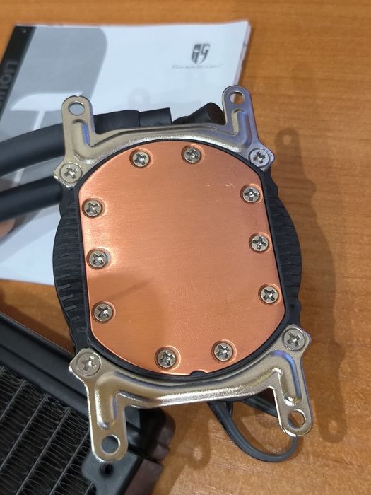 Водно охлаждане за процесор DeepCool MAELSTROM