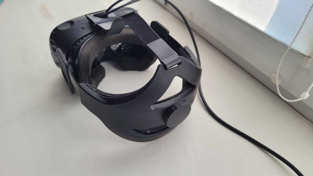 Шлем виртуальной реальности HTC Vive - Аксессуары Астана на Olx