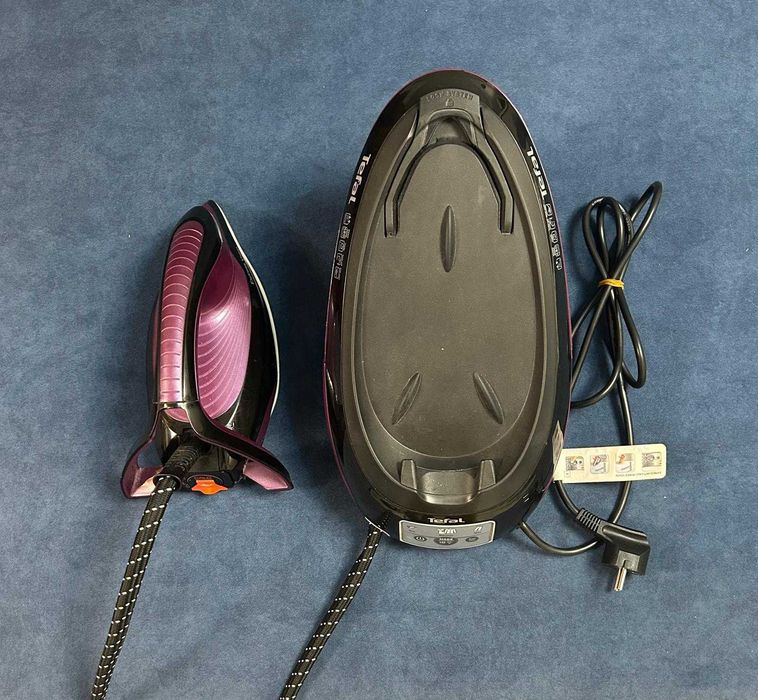 Statie de calcat Tefal Express Vision SV8152E0