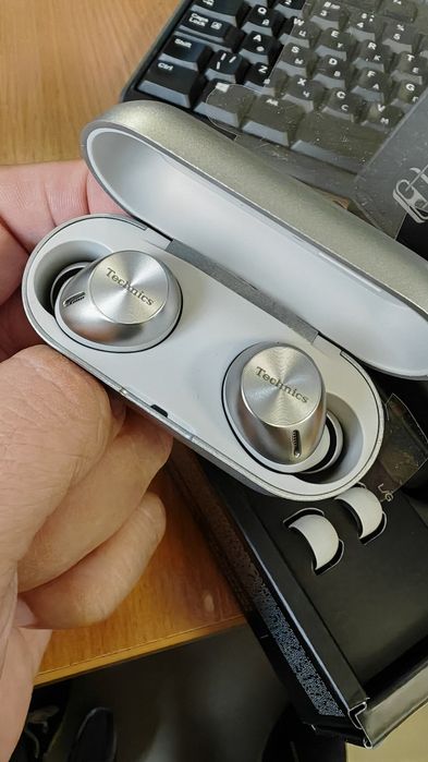 Наушники Technics