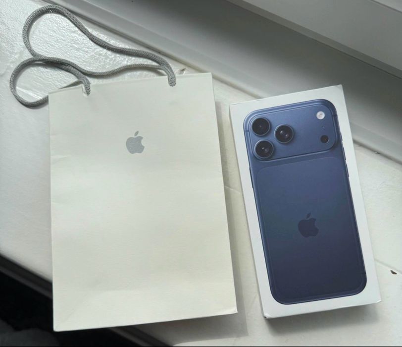 iPhone17 pro  deep blue 256