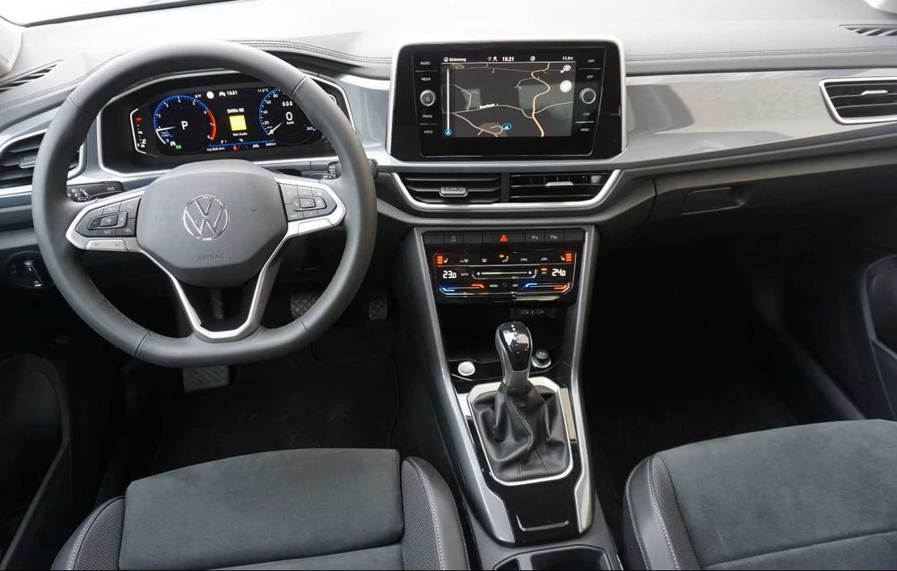Volkswagen T-Roc 1.5 TSI DSG Style T-LEDER/NAVI/ LED/ GARANTIE 10/2030