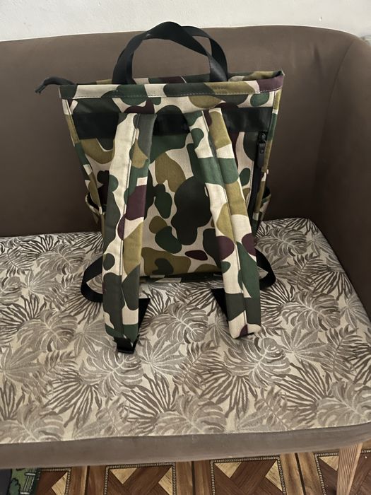 Рюкзаки продаются