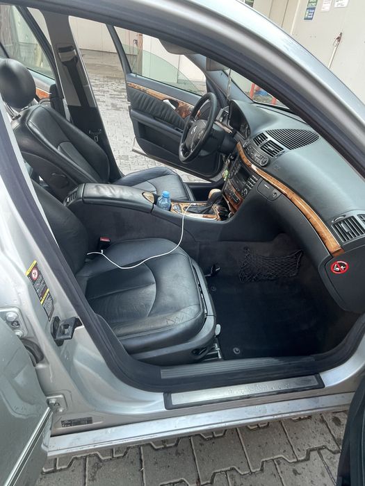 Mercedes E class