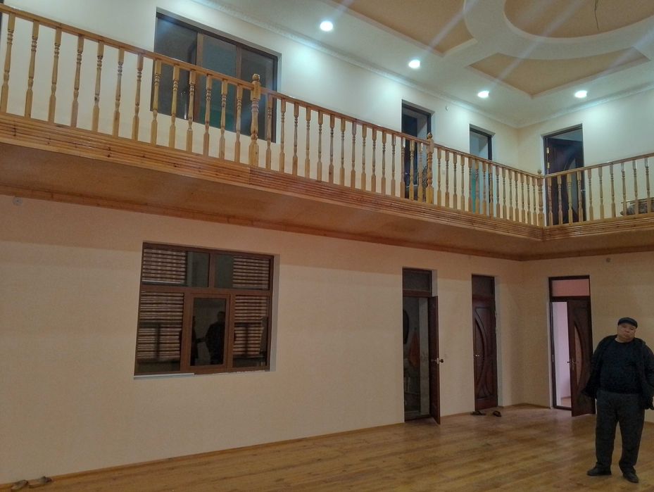 8 sotixli hovli sotiladi