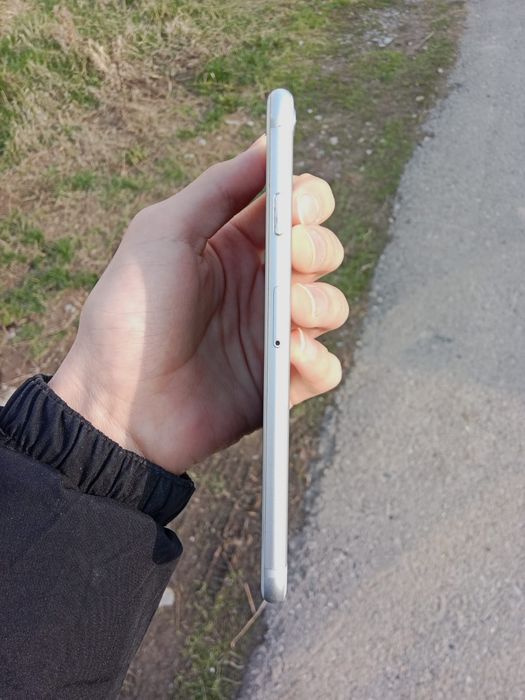 iPhone 6 16 gb 83 AKB