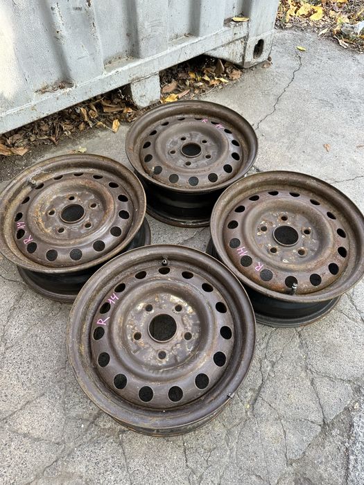 Диски R14 Mazda 626