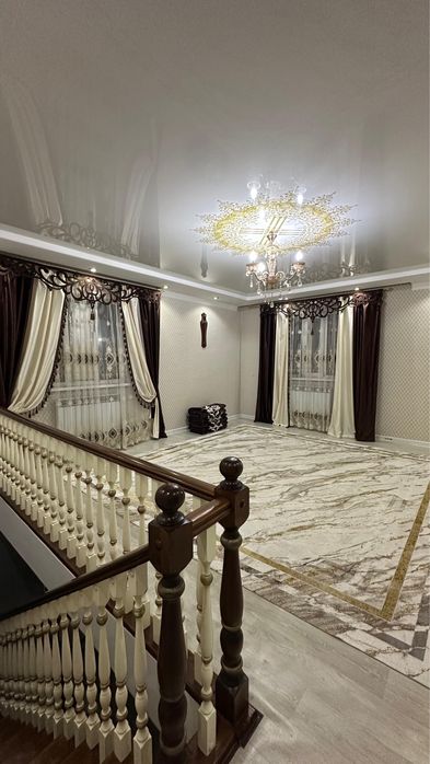 Продам коттедж в элитном районе