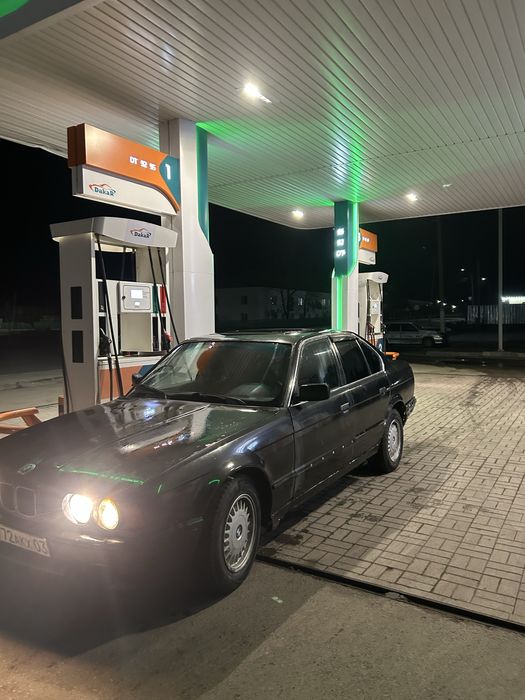 Продам бмв е34.