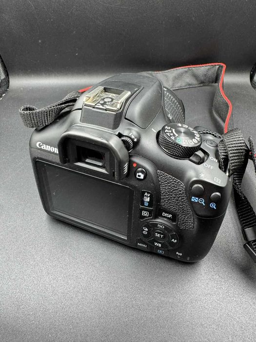 Hope Amanet P5-Aparat Foto Canon EOS 1300 D + Obiectiv EFS 18-55MM