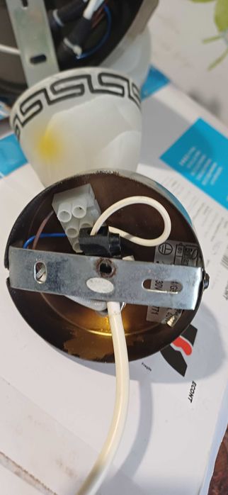 Полюлей, спот  зе таван, в комплект с нощна лампа за стена Prrezent