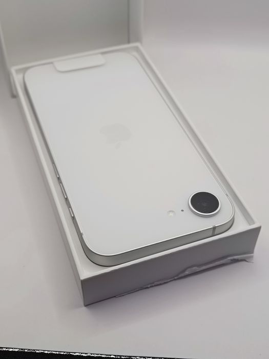 iPhone 16E 128GB White