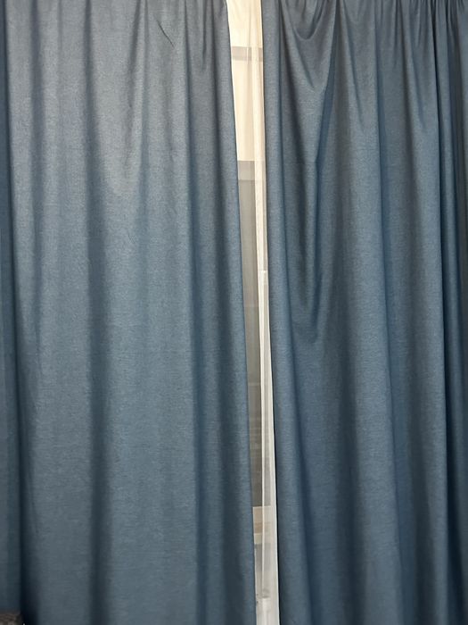 Продается шторы. Детская одежда не дорого пуховик на осень