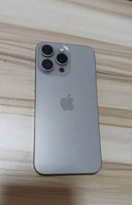 Iphone 15 pro max hamma joyi ideal esim LLa 86 yomkst